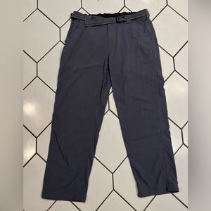 Duluth trading Co. Mens grey nylon hiking pants. Size XL